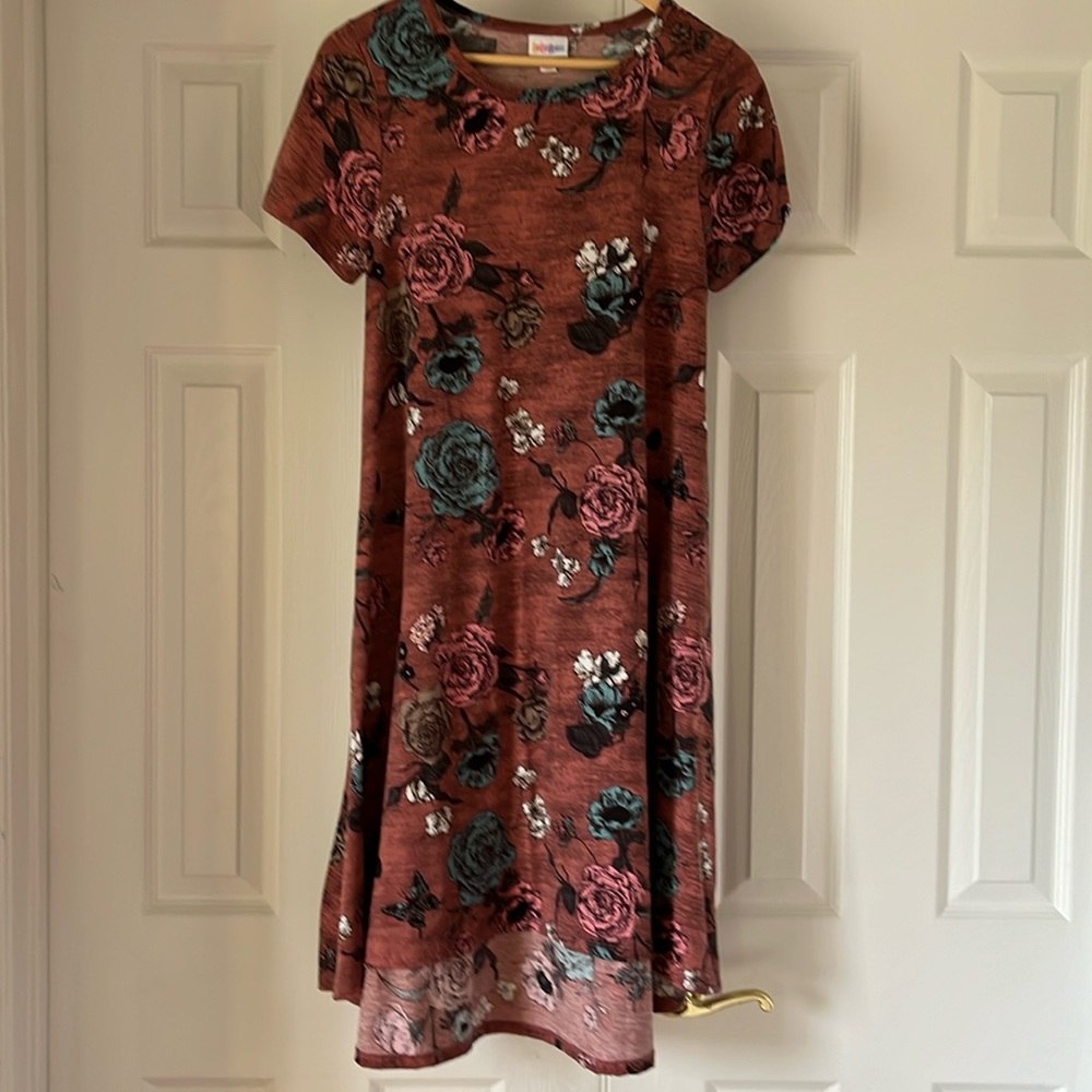Lularoe Carly S roses